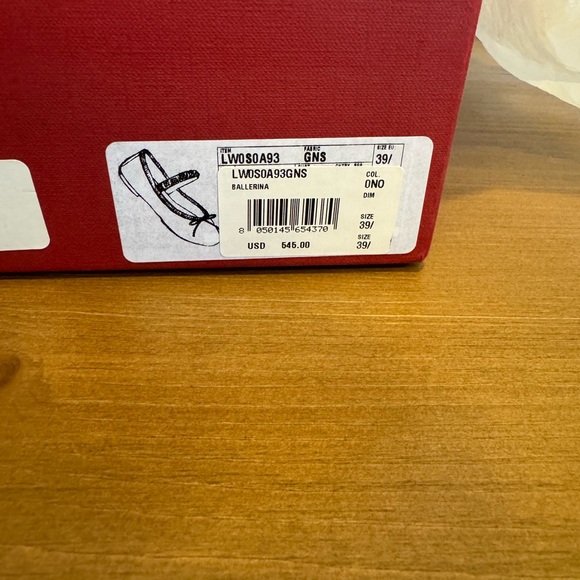 Consigned Valentino Ballet Flats - Picture 3 of 3